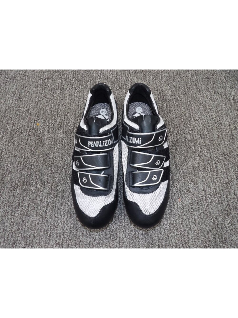 Pearl Izumi Men's Cycling Shoes Size 11 USA Black & White With Adjustable Straps